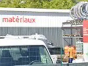devis débarras Saint-Sauveur-de-Montagut - Corner Loxam - Mr.Bricolage Privas