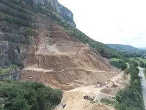 devis débarras Novalaise - Carrières MBTP