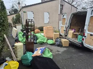 devis débarras L'Haÿ-les-Roses - SOS Débarras appartement et Cave Paris 4 - 75004 |